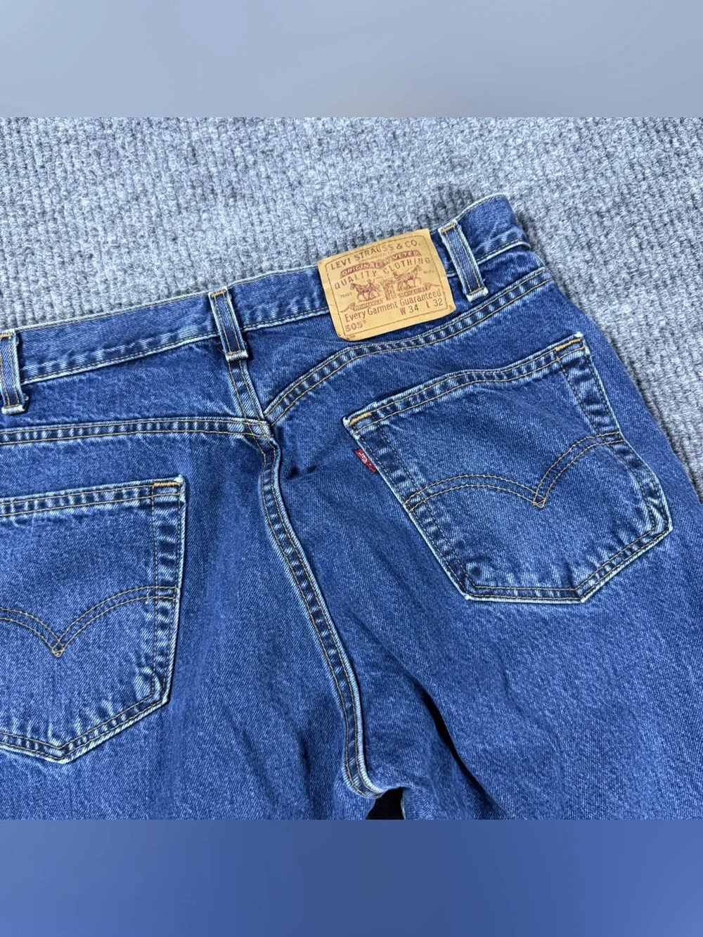 VTG 90s Levi's 505 Jeans Straight Mens 34x32 (32x32) Med Wash Blue Made in USA